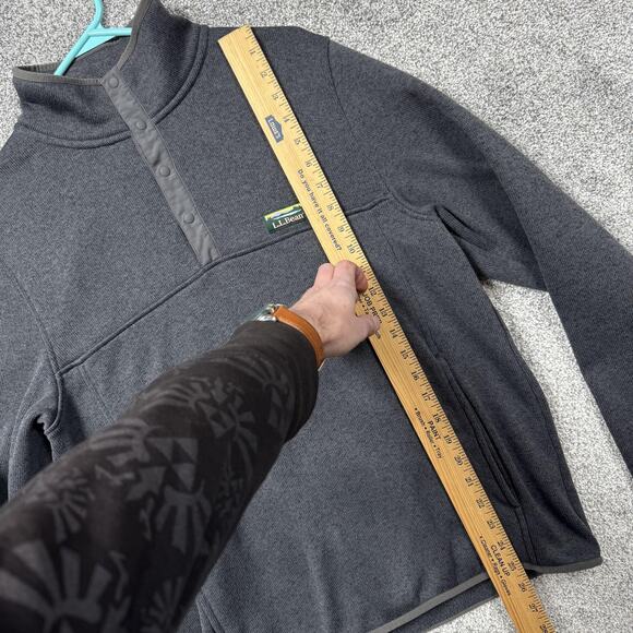 LL Bean Fleece Pullover Sweater M Slightly Fitted Gorpcore Outdoors Quarter Snap - Picture 2 of 12